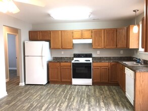 18145 Piedmont Dr in Cobb Island, MD - Building Photo - Building Photo