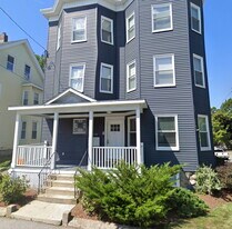 139 Adams St, Unit 5-bed 2-bathU2 in Waltham, MA - Building Photo