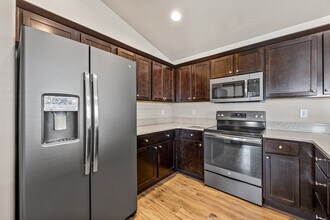 1240 Mary Ln in North Liberty, IA - Building Photo - Building Photo