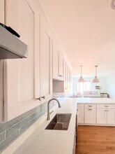 500 Governors Dr, Unit 34 in Winthrop, MA - Building Photo - Building Photo