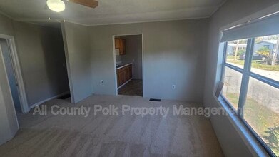 2735 W 10th St in Lakeland, FL - Building Photo - Building Photo