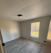 106 Exeter Ln in Shelby, NC - Building Photo - Building Photo