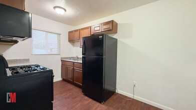 1704-1712 B Avenue in National City, CA - Building Photo - Interior Photo