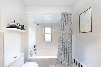 14 Olney St in Watertown, MA - Building Photo - Building Photo