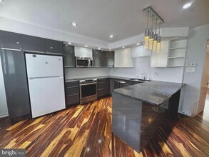 3627 Newberry Rd in Philadelphia, PA - Building Photo - Building Photo