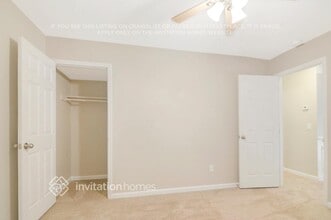 305 Durington Pl in Cary, NC - Foto de edificio - Building Photo