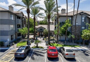 2025 E Campbell Ave in Phoenix, AZ - Building Photo - Building Photo