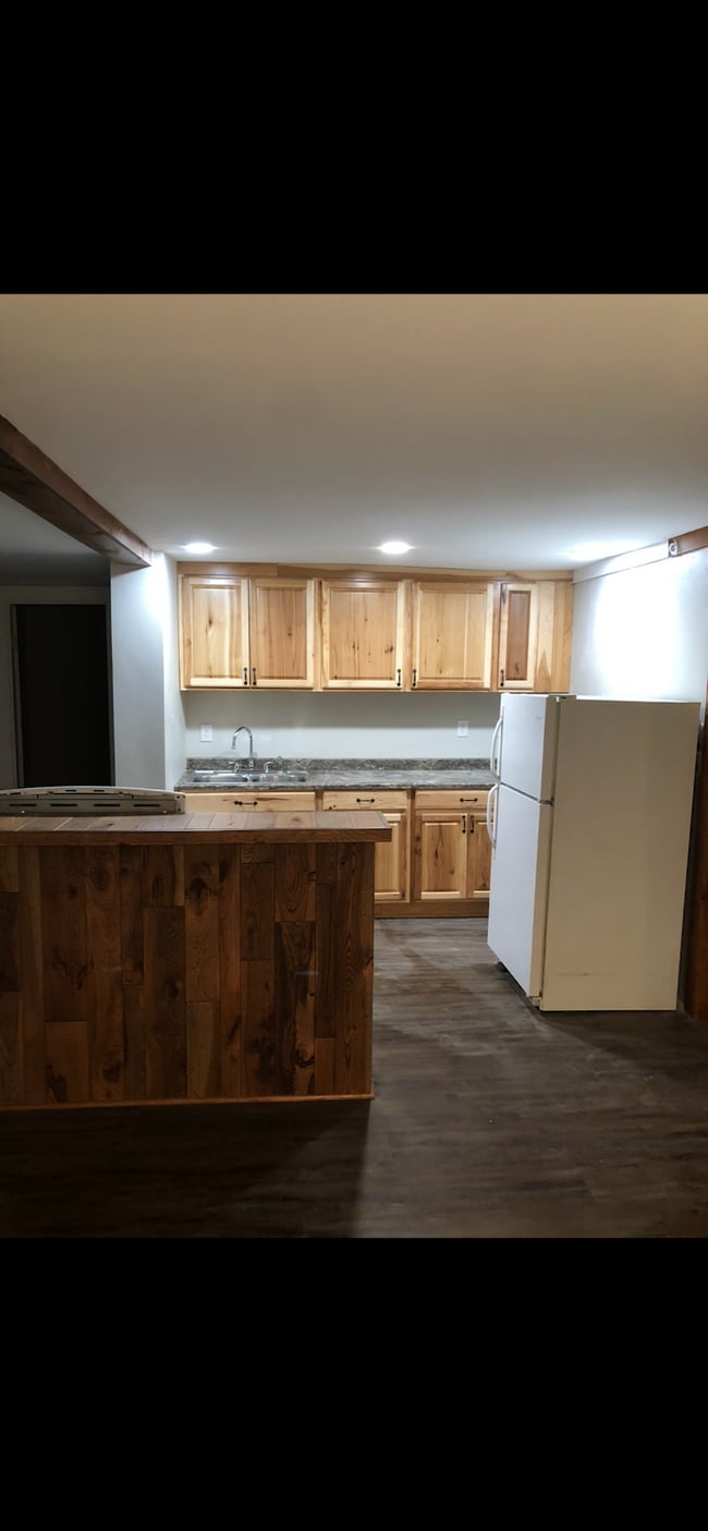 property at 3057 Ontario Center Rd