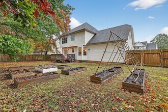 8323 Stillwater Cir in Ooltewah, TN - Building Photo - Building Photo