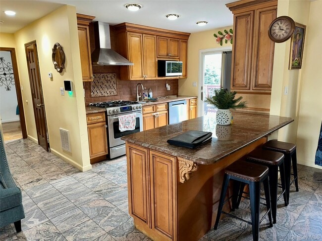 1316 Mcclure Ave in Elmont, NY - Building Photo - Building Photo