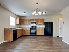 10715 Inspiration Dr in Indianapolis, IN - Building Photo - Building Photo