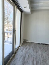 1675 Cedarwood Dr, Unit L in Westlake, OH - Foto de edificio - Building Photo