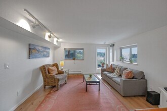 7980 Fairview Rd in Boulder, CO - Building Photo - Building Photo