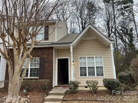 7667 Petrea Ln in Charlotte, NC - Building Photo