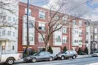 404 Palisade Ave in Jersey City, NJ - Foto de edificio - Building Photo