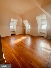 500 Manor House Ln in Willow Grove, PA - Building Photo - Building Photo