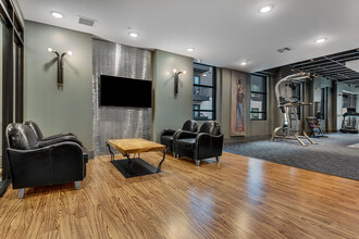The Academic in Dallas, TX - Foto de edificio - Building Photo