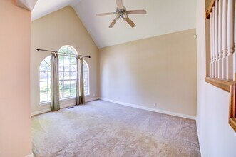 10119 S College Pl in Tulsa, OK - Building Photo - Building Photo