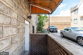 1617 Packer Ave in Philadelphia, PA - Building Photo - Building Photo