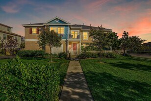 715 Garonne St in Oxnard, CA - Building Photo