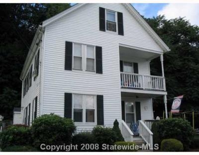 9 Valley St in Lincoln, RI - Foto de edificio