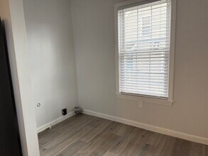 51 Quaker Ln in Northbridge, MA - Building Photo - Building Photo