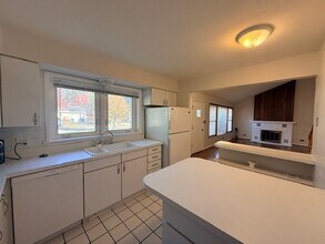 363 Maple St in Glen Ellyn, IL - Building Photo - Building Photo