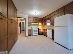 493 Bee Maxey Rd in Winder, GA - Building Photo - Building Photo