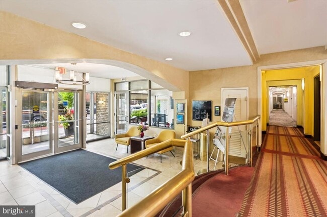 950 25th St NW in Washington, DC - Building Photo - Building Photo