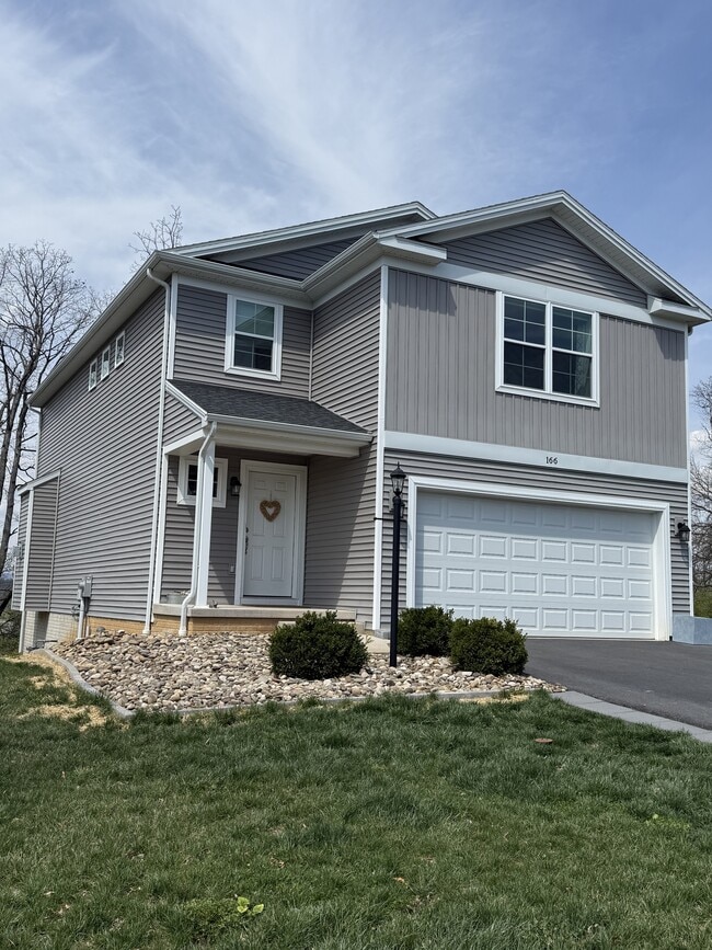 166 Gwenedd Ln in Bellefonte, PA - Building Photo - Building Photo