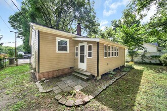 931 S Jackson St in Gastonia, NC - Building Photo - Building Photo