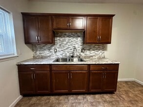 913 Oakwood Ave in Columbus, OH - Building Photo - Building Photo