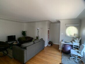 727 Clermont St in Denver, CO - Foto de edificio - Building Photo