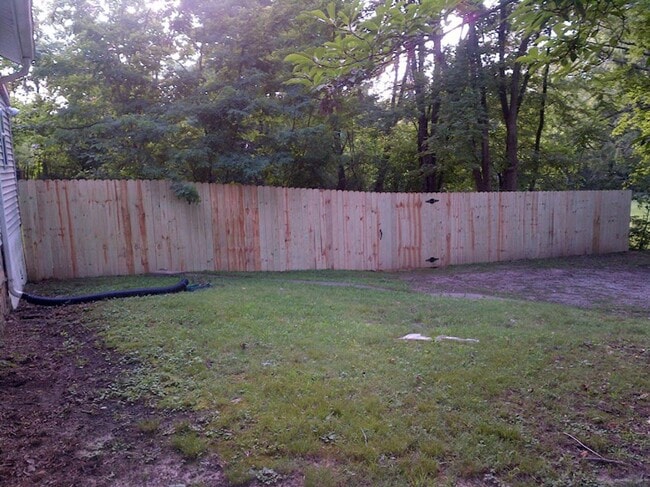 property at 1325 N Kinser Pike