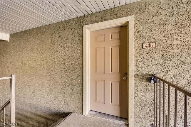 property at 5224 River Glen Dr