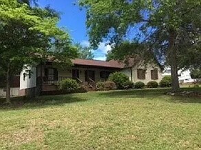 128 Country Ln in Easley, SC - Building Photo - Building Photo