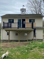 11 Whisconier Rd, Unit Brand New Studio Apt in Brookfield, CT - Building Photo