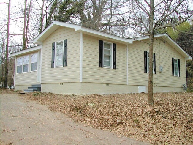 313 Georgia Dr in Athens, GA - Building Photo - Building Photo