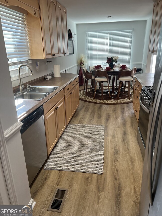 638 Oberlochen Way in Douglasville, GA - Building Photo - Building Photo