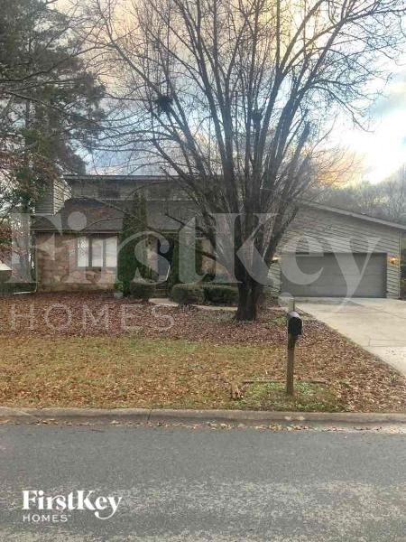 property at 2876 Fieldstone Dr SE