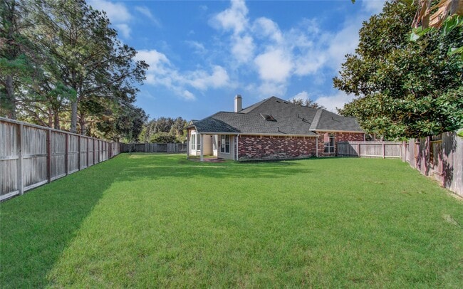 10714 Barker Lake in Cypress, TX - Building Photo - Building Photo