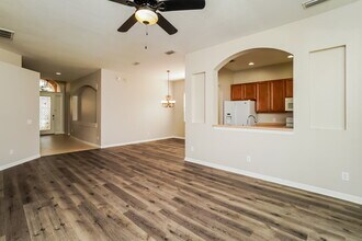 4419 Huddlestone Dr in Wesley Chapel, FL - Building Photo - Building Photo