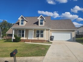1807 Birdie Ct in Cookeville, TN - Building Photo