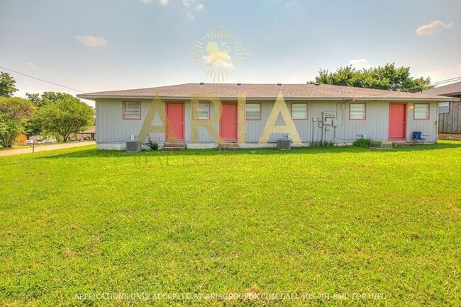 property at 600 S 7th St