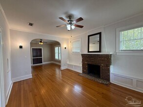 1721 N 16th Ave in Pensacola, FL - Building Photo - Building Photo