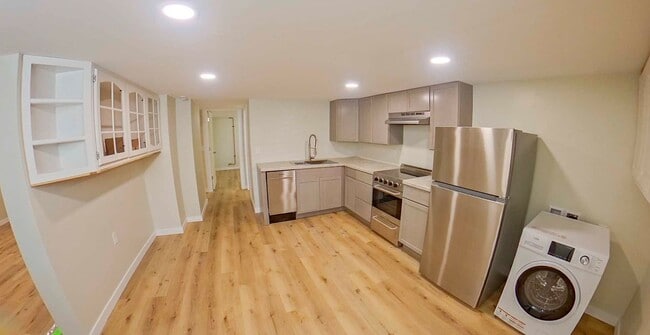 property at 1320 El Paso Ln