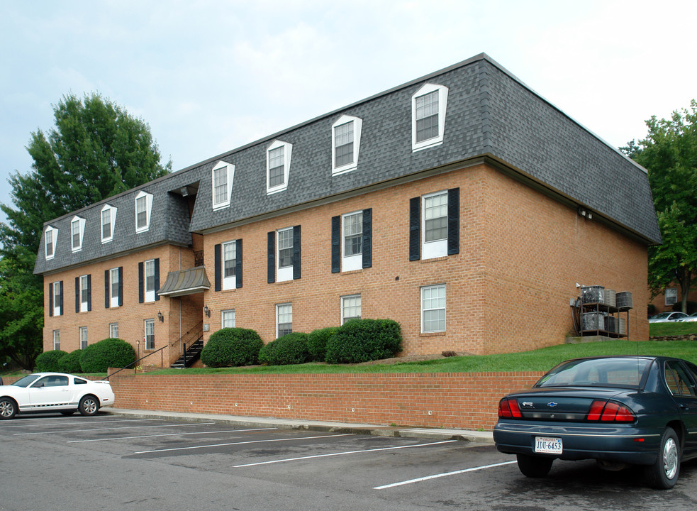 Copper Croft Apartments in Roanoke, VA - Foto de edificio