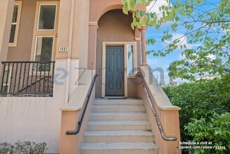 1661 Lee Way in Milpitas, CA - Foto de edificio - Building Photo