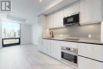 35 Parliament St in Toronto, ON - Building Photo - Building Photo