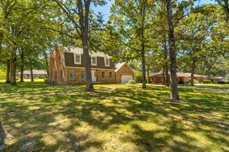612 E Glendale St in Aurora, MO - Building Photo - Building Photo